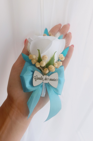 Produse - Floare de pus in piept Trandafir colorat și plante uscate personalizata