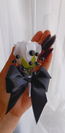 Flori de pus in piept Rose Elegant with Pearls [1]