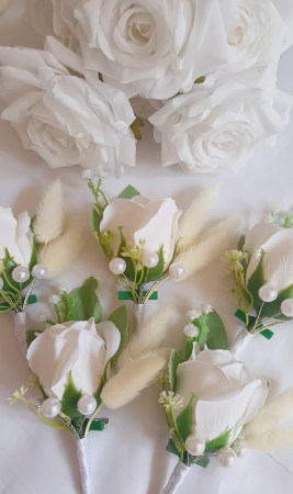 Flori de pus in piept - Flori de pus in piept White Rose