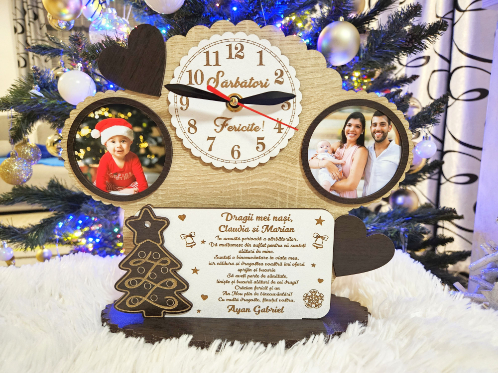 Ceas Personalizat de Crăciun – Cadoul Perfect pentru Nașii de Botez baietel [1]