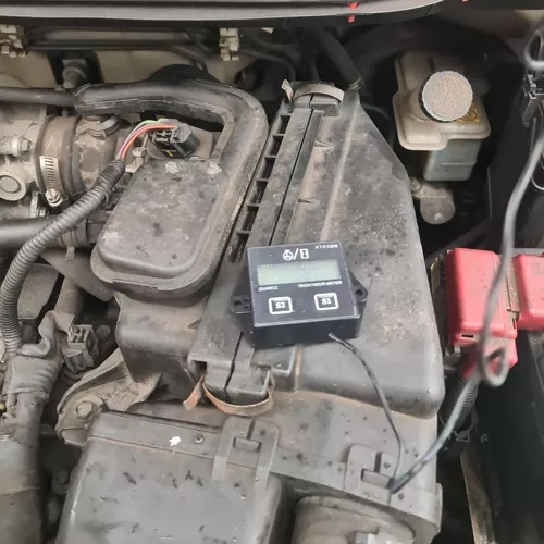 Contor de ore de funcționare motor [8]