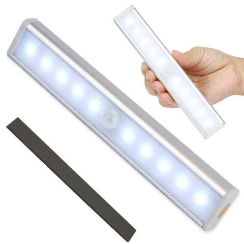 Veioze si lampi - Lampă led autoadezivă cu senzor de miscare