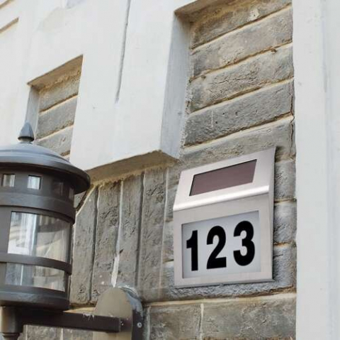 Număr de casă solar [7]