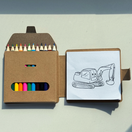 Carte #1 de colorat cu 12 creioane [2]