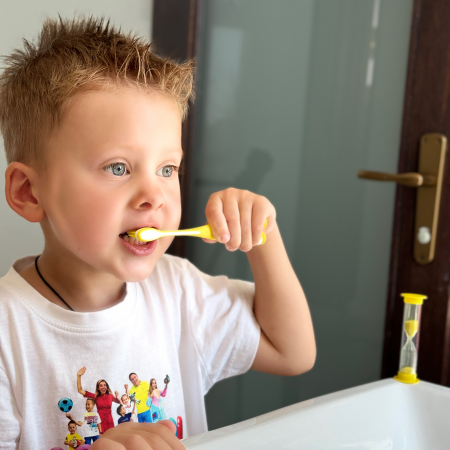 Periuță de dinți #1 cu clepsidră și husă (galbenă) [1]