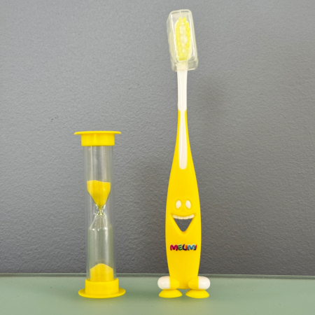 Periuță de dinți #1 cu clepsidră și husă (galbenă) [5]