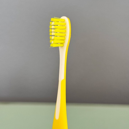 Periuță de dinți #1 cu clepsidră și husă (galbenă) [6]