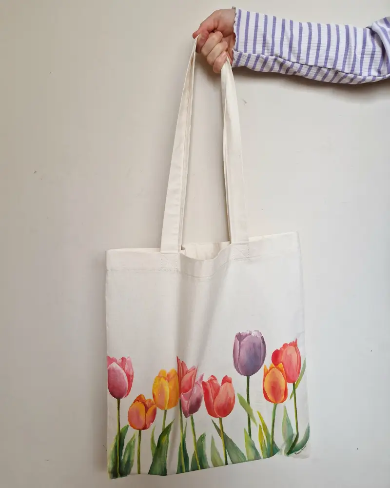 Geantă pictată manual cu lalele [3]