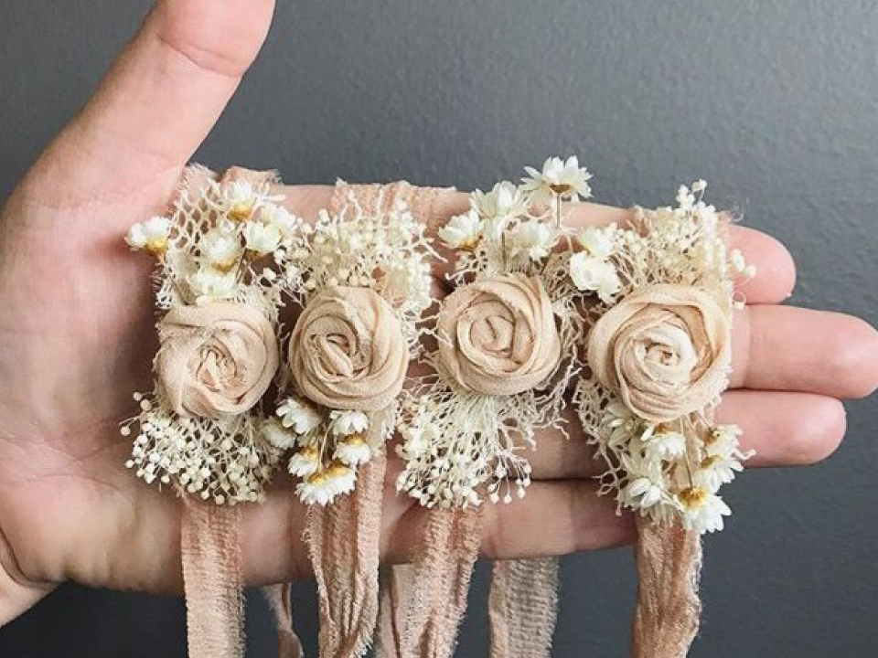 Aplicații cu mărgele, paiete și  ștrasuri
pentru creații fabuloase!