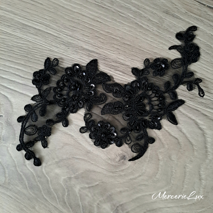 aplicatie dantela neagra margele/paiete [1]
