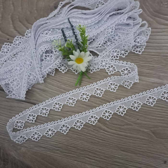 dantela colti romb 3cm [1]
