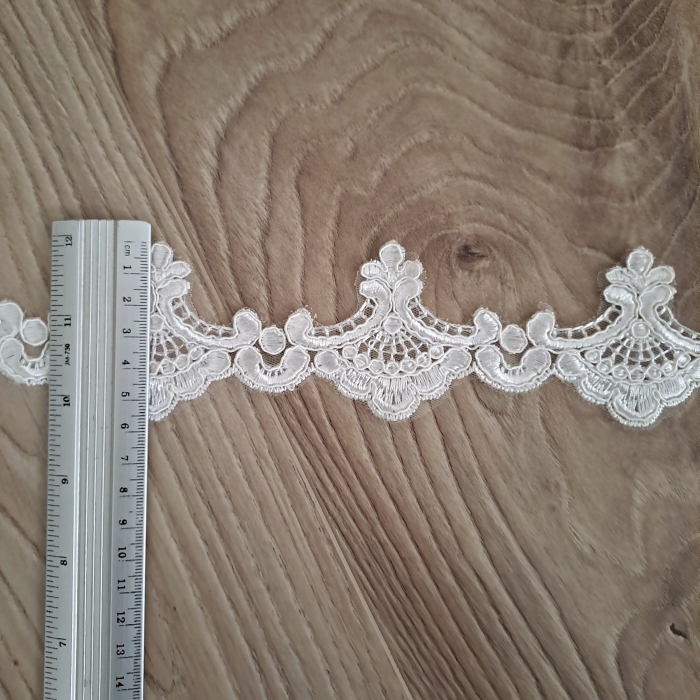 dantela mireasa ivory colti 6cm [2]