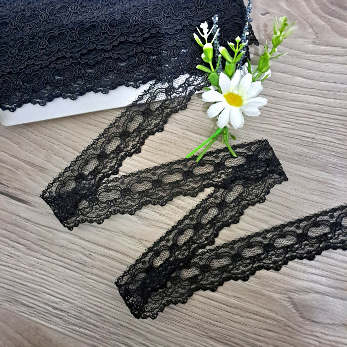 dantela neagra tull [1]