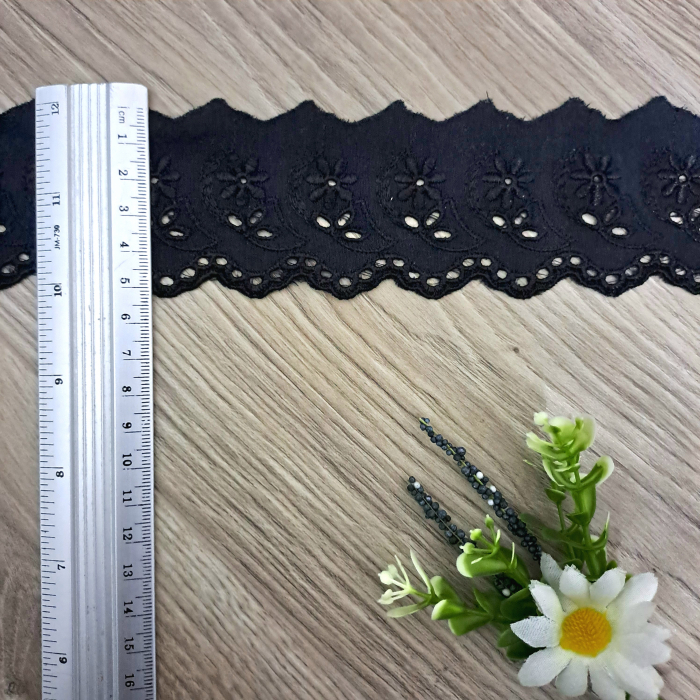 dantela panza neagra broderie flori [2]