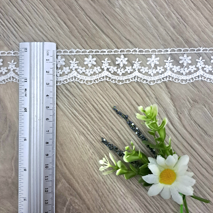 dantela tull flori mici 3cm [2]