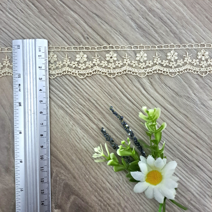 dantela tull flori mici 3cm [2]
