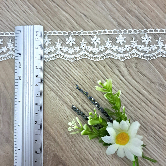 dantela tull flori mici 3cm [2]