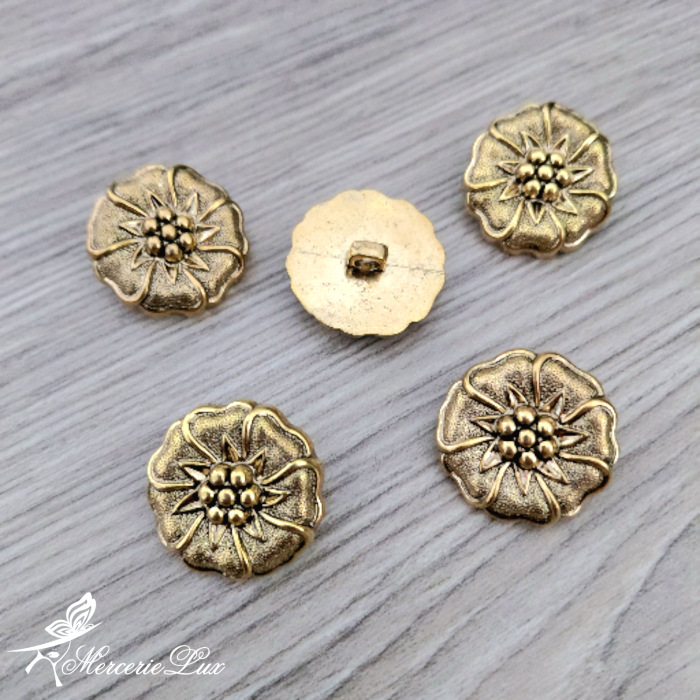 NASTURI PLASTIC FLOARE AURIE [1]