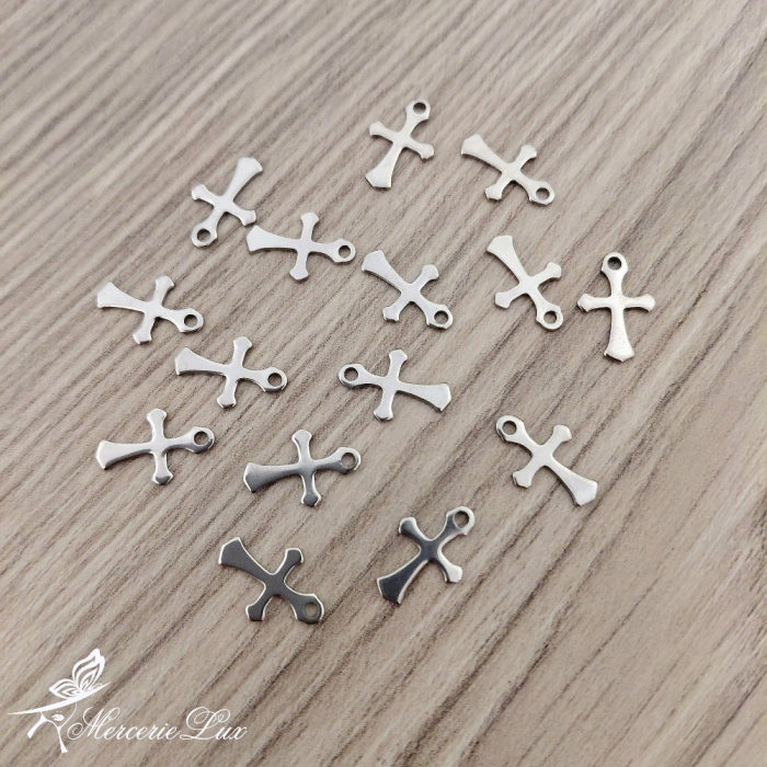 pandantiv cruce 9x13mm [2]