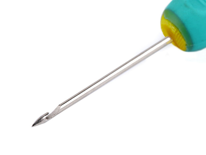 sula cu carlig 13cm [2]