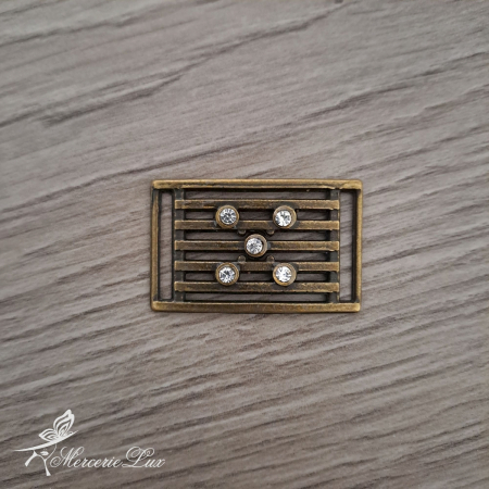 Diverse Accesorii Confectii - accesoriu decorativ vestimentar