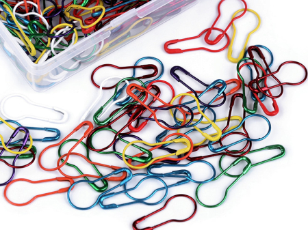 img-attr