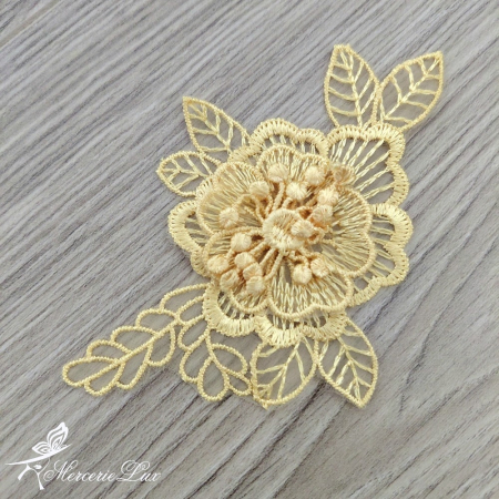 ARTICOLE MERCERIE - APLICATIE BRODERIE FLOARE 3D PENTRU CUSUT