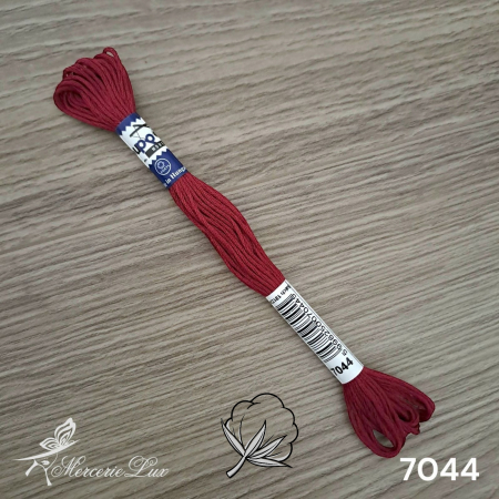 img-attr