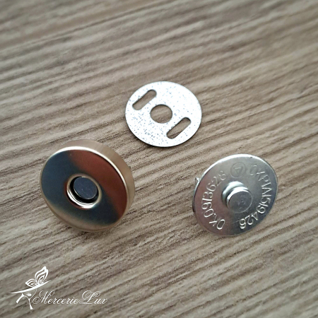 Capse Metal Plastic - capse magnetice