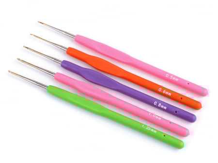 UNELTE TRICOTAT CROSETAT BRODAT - crosete maner silicon varf auriu