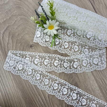DANTELA - dantela broderie flori pe tull