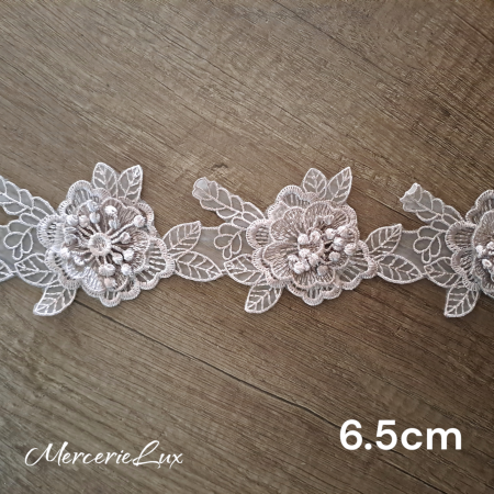 PRODUSE OFERTA-REDUCERI - dantela flori organtza 3d