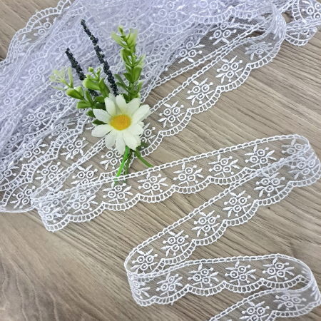 Dantela Broderie - dantela tull alb buchet flori