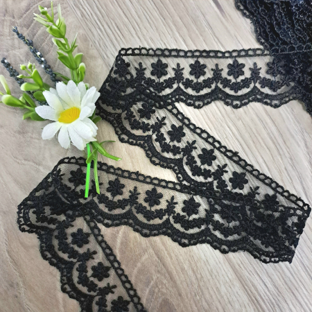Dantela Broderie - dantela tull flori mici 4cm
