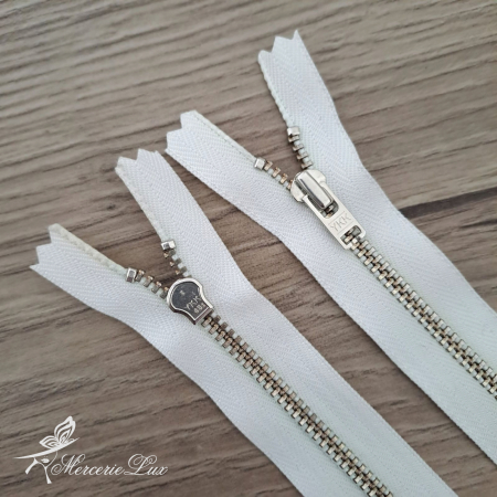 fermoar metalic ykk alb/ag 18cm [1]