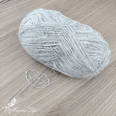 LA DOAR 10 LEI - fir tricotat chenille cu lurex