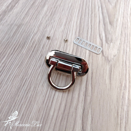 FIRE SI ACCESORII CONFECTIONAT GENTI - inchizatoare pentru genti 20x42mm