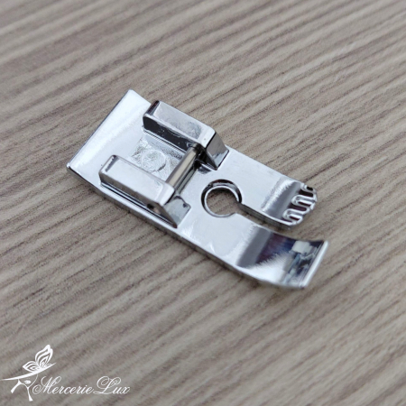 Accesorii Masini Cusut - piciorus metalic cusatura dreapta