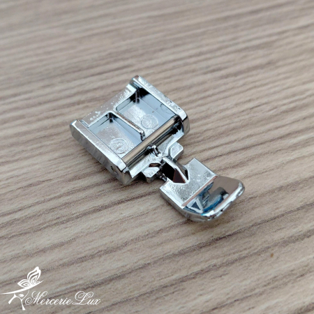 Accesorii Masini Cusut - piciorus metalic pentru cusut fermoar