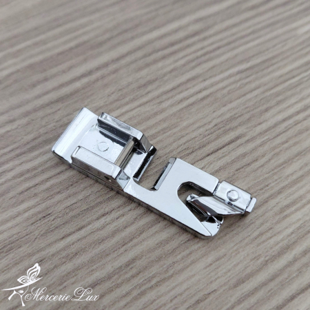 Accesorii Masini Cusut - piciorus metalic pentru tiv