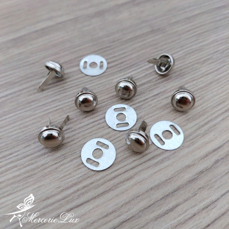 ACCESORII PENTRU GENTI POSETE CUTII - picioruse metalice genti 10mm