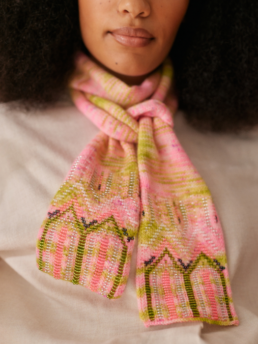 Beaded Colourwork: A Modern Approach to Knitting with Beads [3]