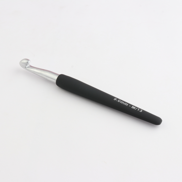 Croșetă aluminiu KnitPro cu mâner ergonomic 9 mm [1]