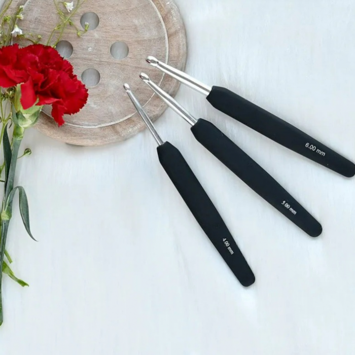 Croșetă aluminiu KnitPro cu mâner ergonomic [2]