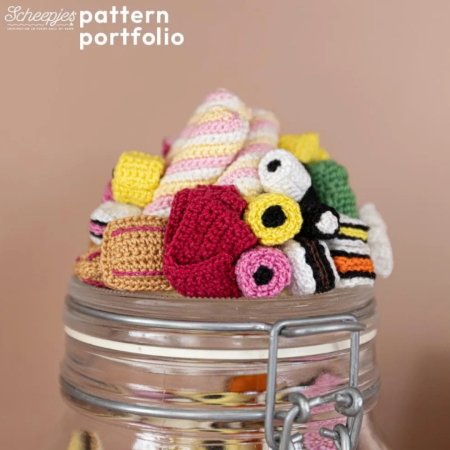 Broșură Scheepjes Pattern Portfolio-Maxi Sweet Treat ( engleză) [7]