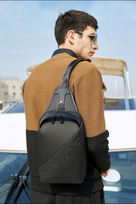 Rucsac crossbody [8]