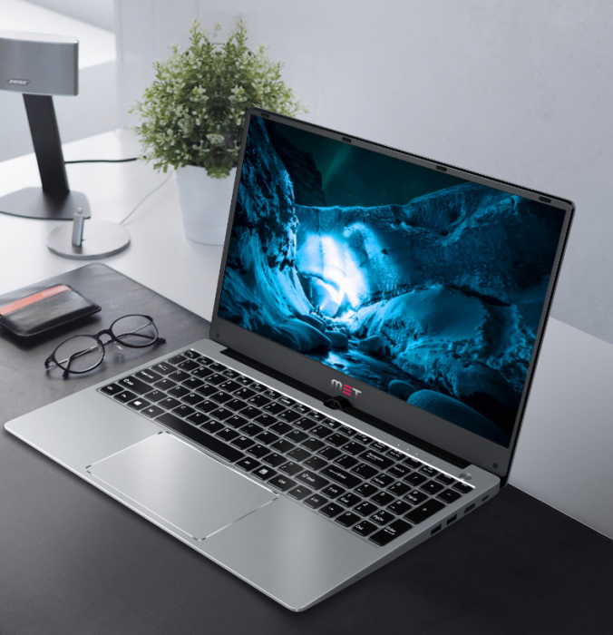 Laptop in rate [8]