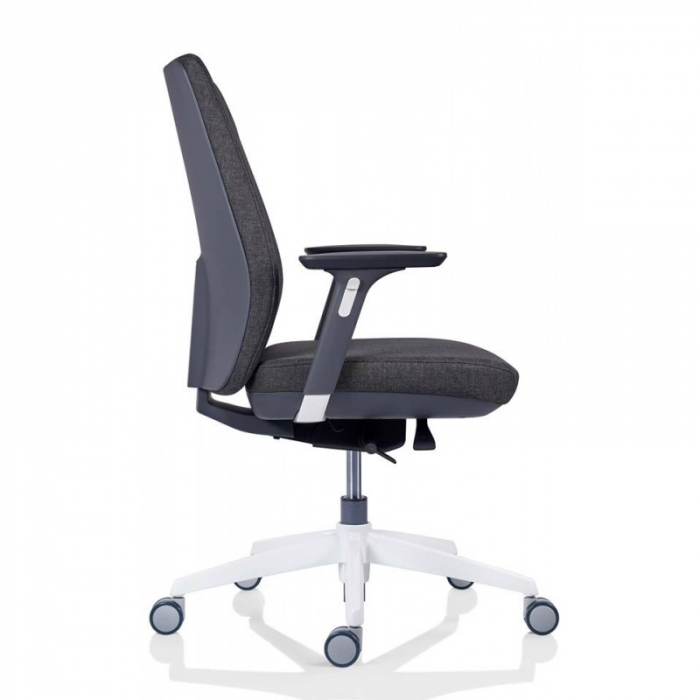 Scaun tapitat model Tesla [2]