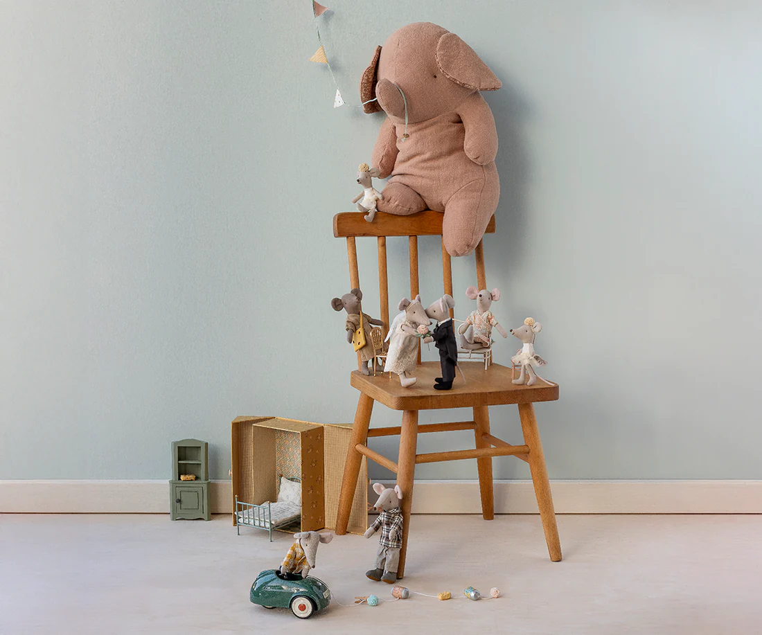 accesorii maileg - jucarie textila - Mire și mireasă într-o cutie, mama și tata șoarece [2]