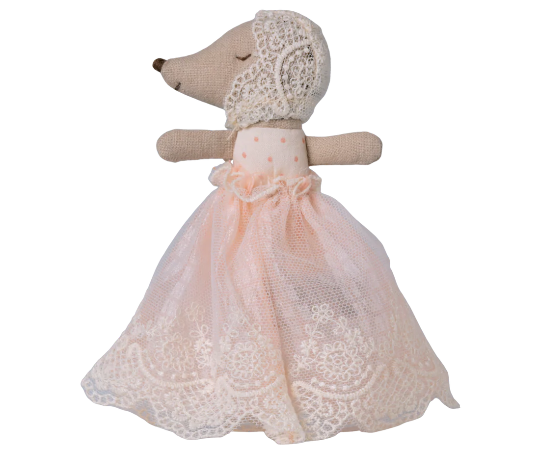 accesorii maileg - jucarie textila - Șoricel în rochie de botez, roz [3]